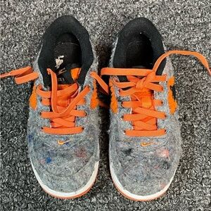 Nike Kids Gray and Orange Sneakers
